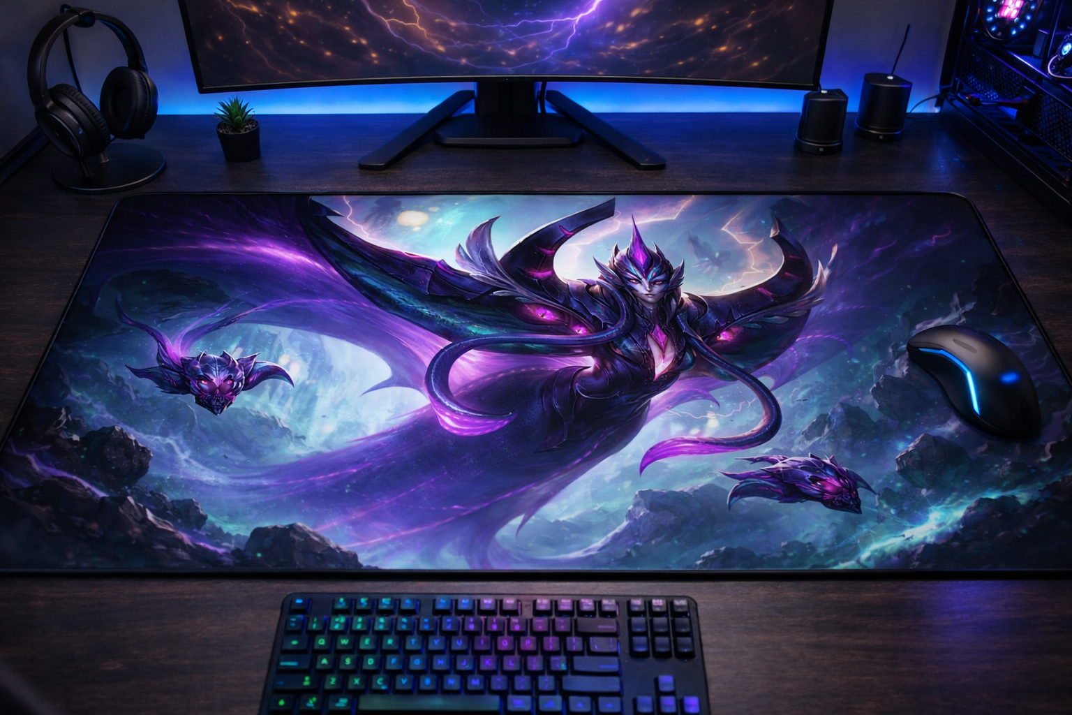 BEL'VETH Gaming Mouse Pad, Gifts for League of Legends fans, Gaming Desk Mat, LoL
